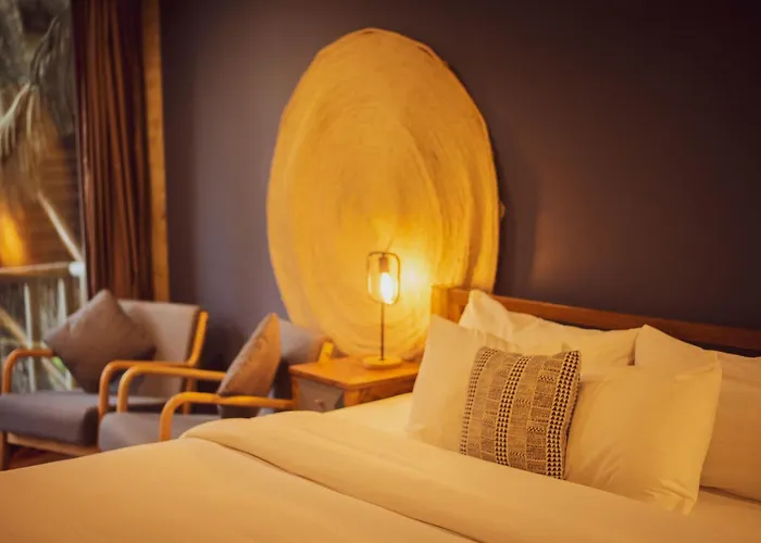 Hotel Socialtel 4*