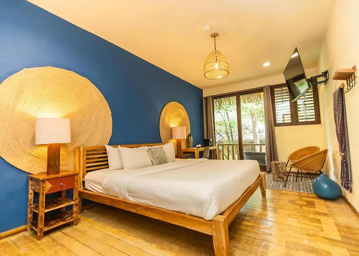 Socialtel 4* Nosara